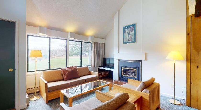 Stowe Area Apartment | 102 m² Apartment ∙ 2 bedrooms ∙ 8 guests