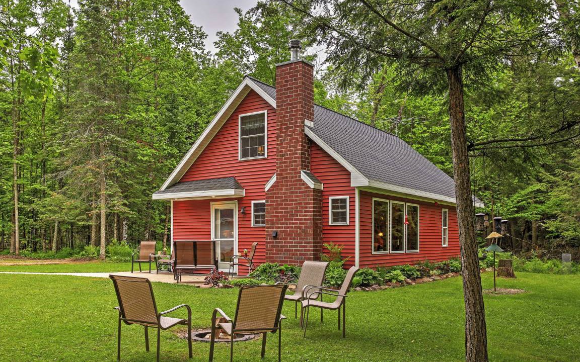 Birnamwood Cottage | 102 m² Cabin ∙ 3 bedrooms ∙ 8 guests
