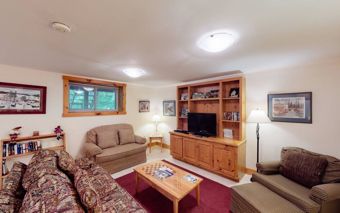 North Troy Condo | 102 m² Condo ∙ 2 bedrooms ∙ 6 guests