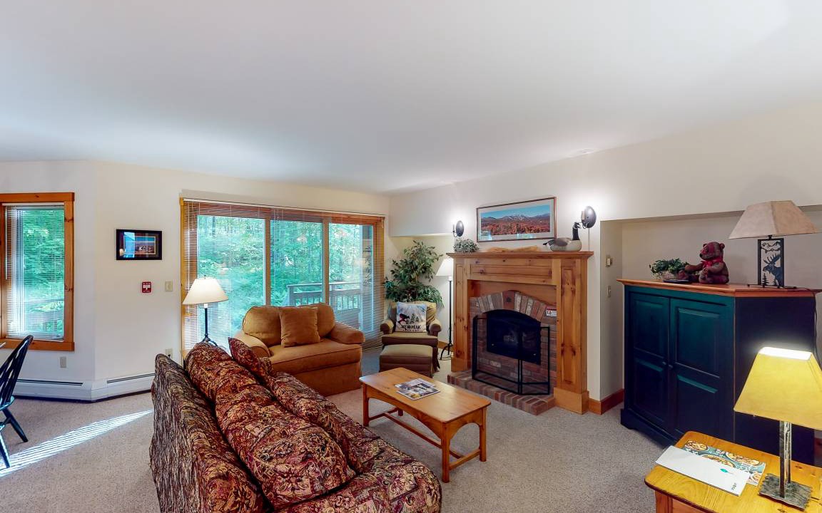 North Troy Condo | 102 m² Condo ∙ 2 bedrooms ∙ 5 guests