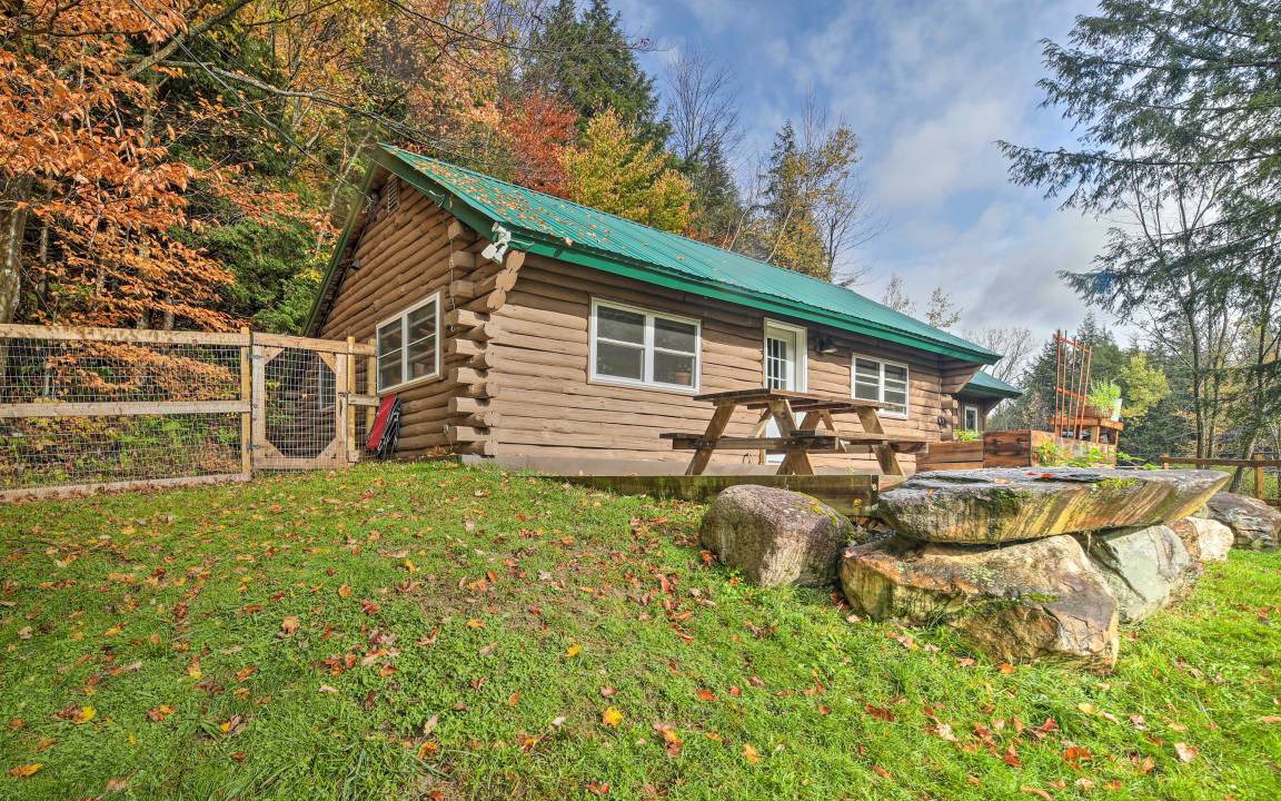 Jeffersonville House | 102 m² House ∙ 2 bedrooms ∙ 6 guests
