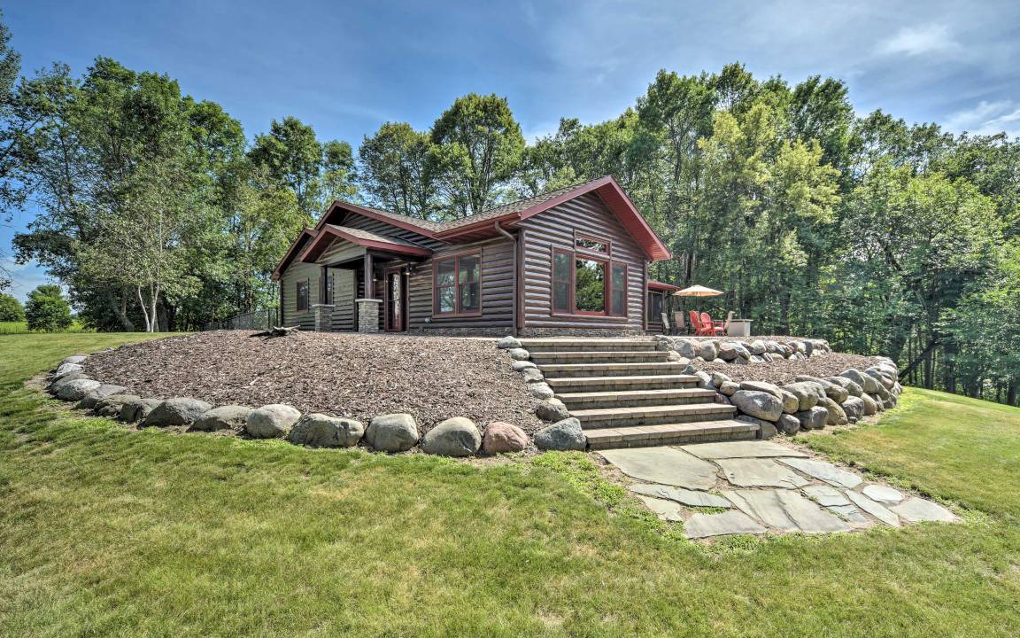 Siren House | 125 m² House ∙ 3 bedrooms ∙ 6 guests