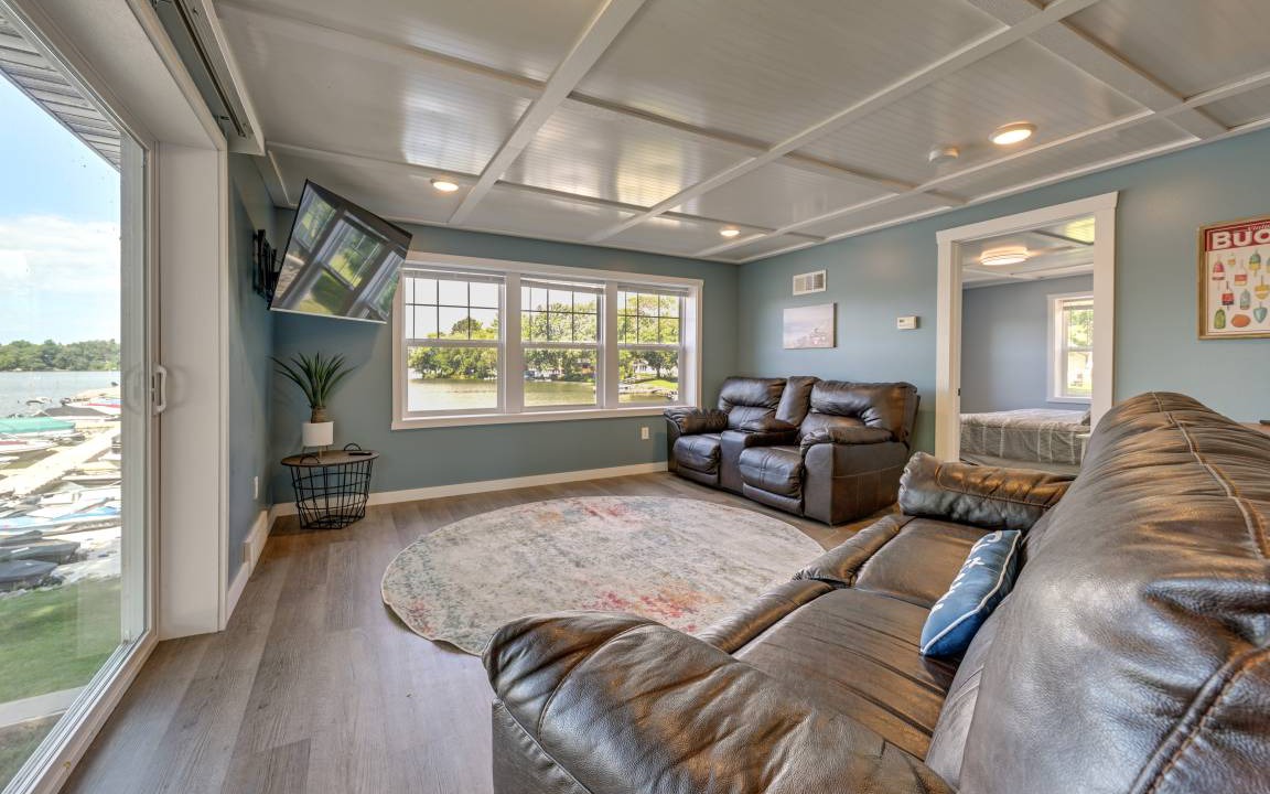 Lake Wissota Cottage | 130 m² Cabin ∙ 3 bedrooms ∙ 9 guests