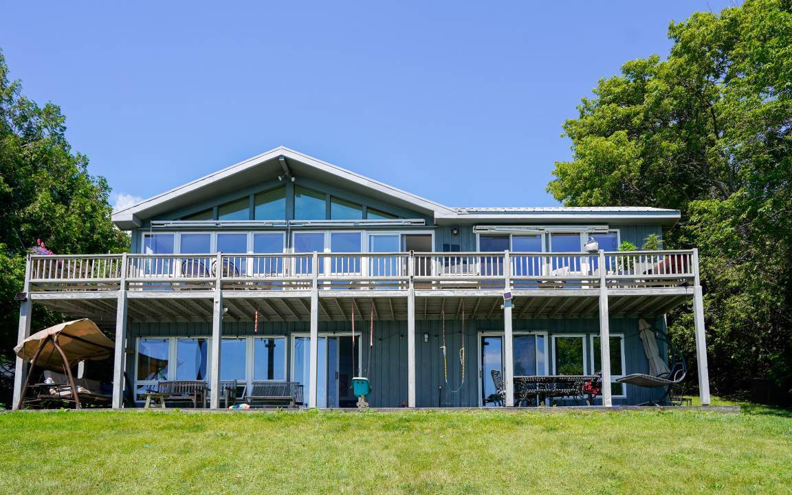 Schuyler Falls House | 139 m² House ∙ 2 bedrooms ∙ 6 guests