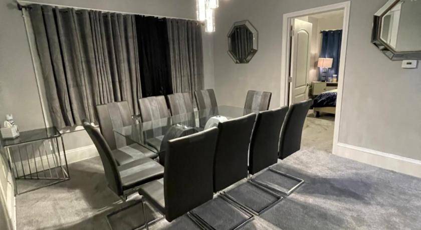 Springfield Apartment | 142 m² Apartment ∙ 6 bedrooms ∙ 14 guests