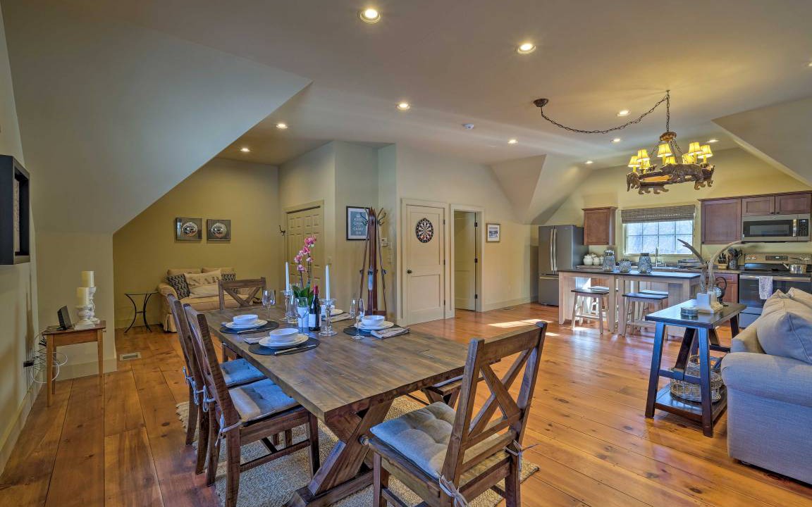 Manchester Center Apartment | 185 m² Apartment ∙ 1 bedroom ∙ 5 guests