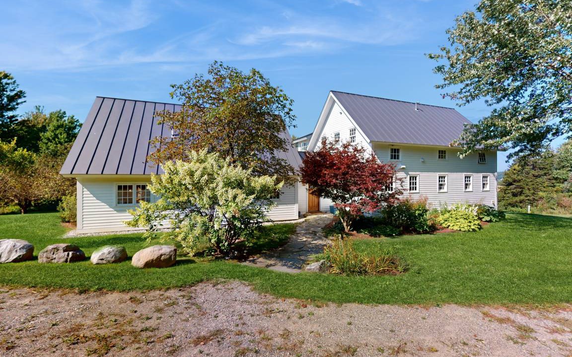 New Haven House | 204 m² House ∙ 4 bedrooms ∙ 8 guests