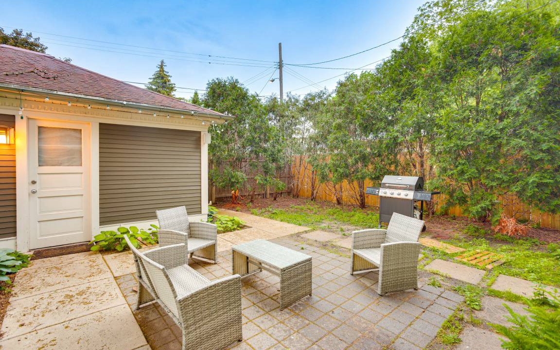 Lowry Hill East Apartment | 222 m² Apartment ∙ 3 bedrooms ∙ 6 guests