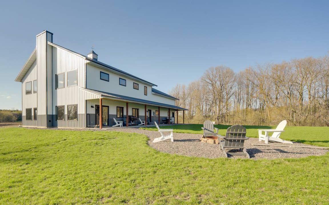 Sand Creek House | 222 m² House ∙ 3 bedrooms ∙ 12 guests