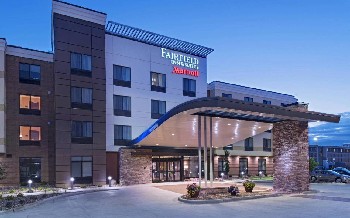 Historic Downtown La Crosse Hotel | 26 m² Hotel ∙ 4 guests
