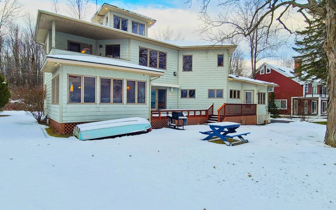 Malletts Bay House | 279 m² House ∙ 3 bedrooms ∙ 8 guests