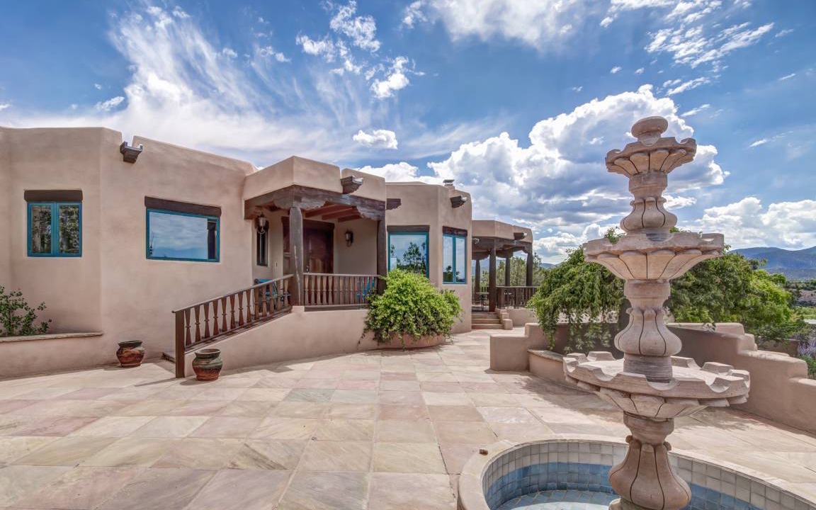 Santa Fe House | 395 m² House ∙ 5 bedrooms ∙ 10 guests
