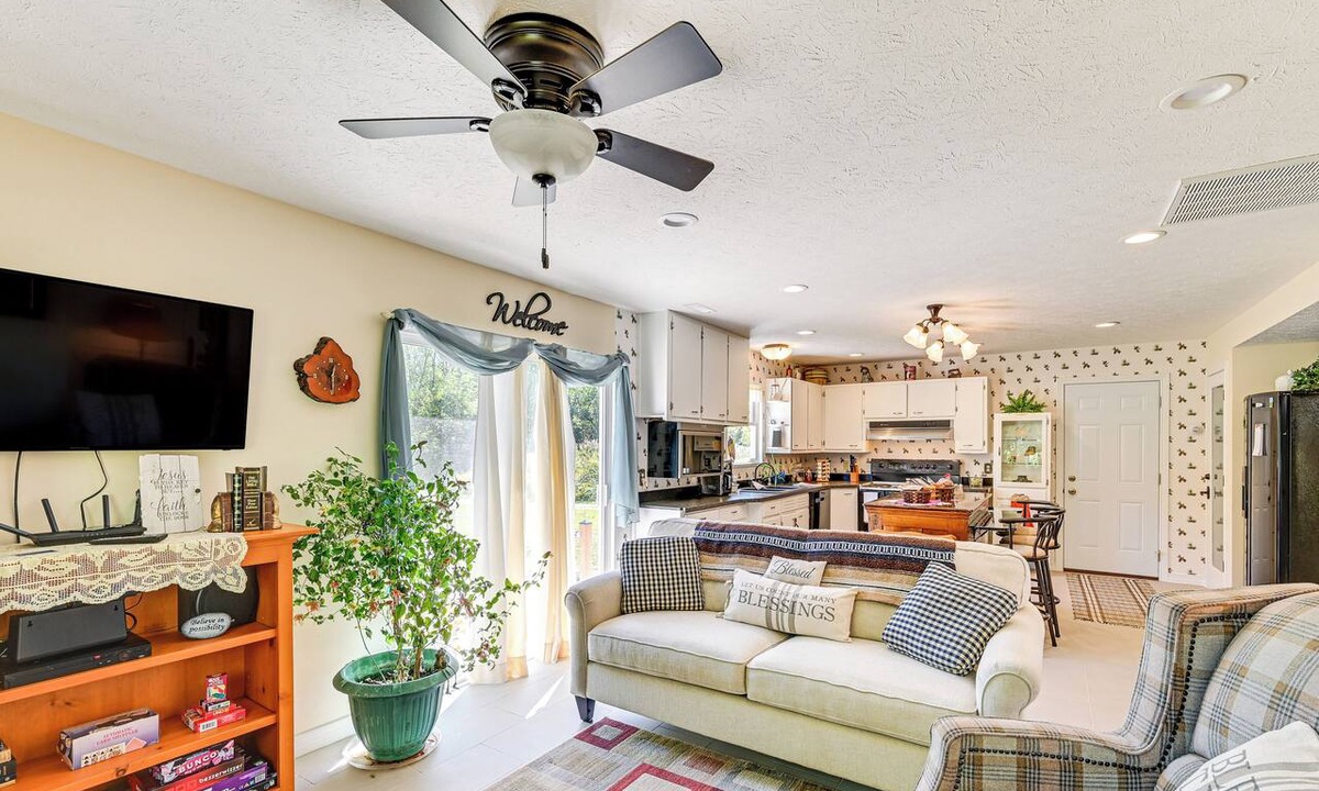 Rockfield Apartment | 4 Mi to Erie Canal Park: 1BR w/Trail Access
