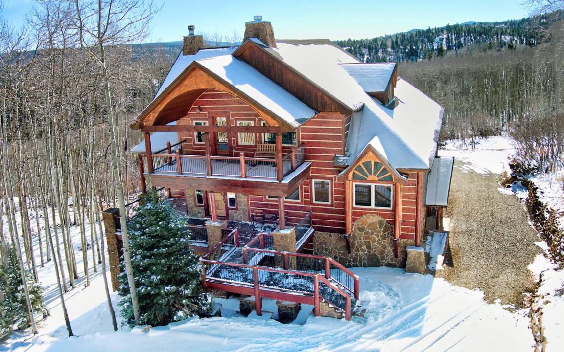 Angel Fire House | 465 m² House ∙ 4 bedrooms ∙ 18 guests