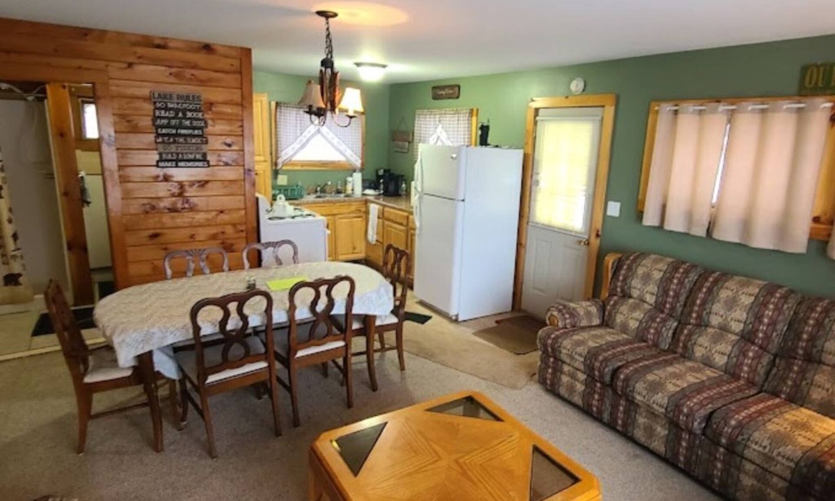 Eagle Bay Cabin | 4th Lake Front Cabin @ Eagle Bay Village