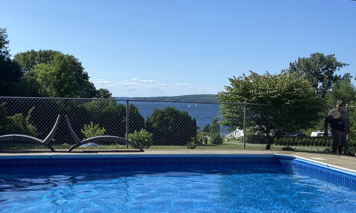 Colchester House | 5 BR Furnished House. Lake views, pool, steps from Malletts Bay, Lake Champlain