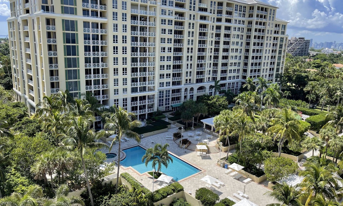 Key Biscayne Apartment | 868-Luxury 5* Ritz Carlton Apartment Beach Front