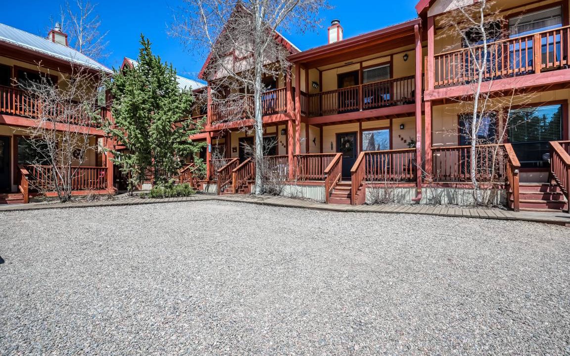 Red River Condo | 88 m² Condo ∙ 2 bedrooms ∙ 6 guests