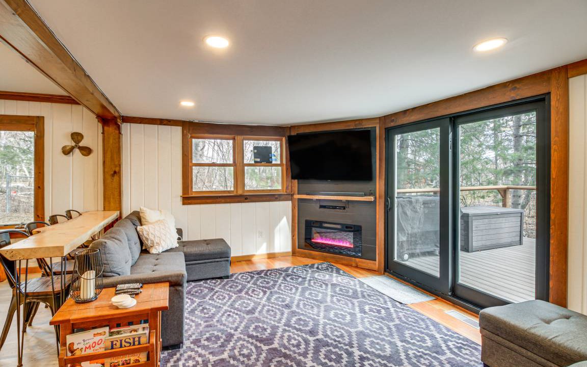 Duluth House | 92 m² House ∙ 2 bedrooms ∙ 8 guests