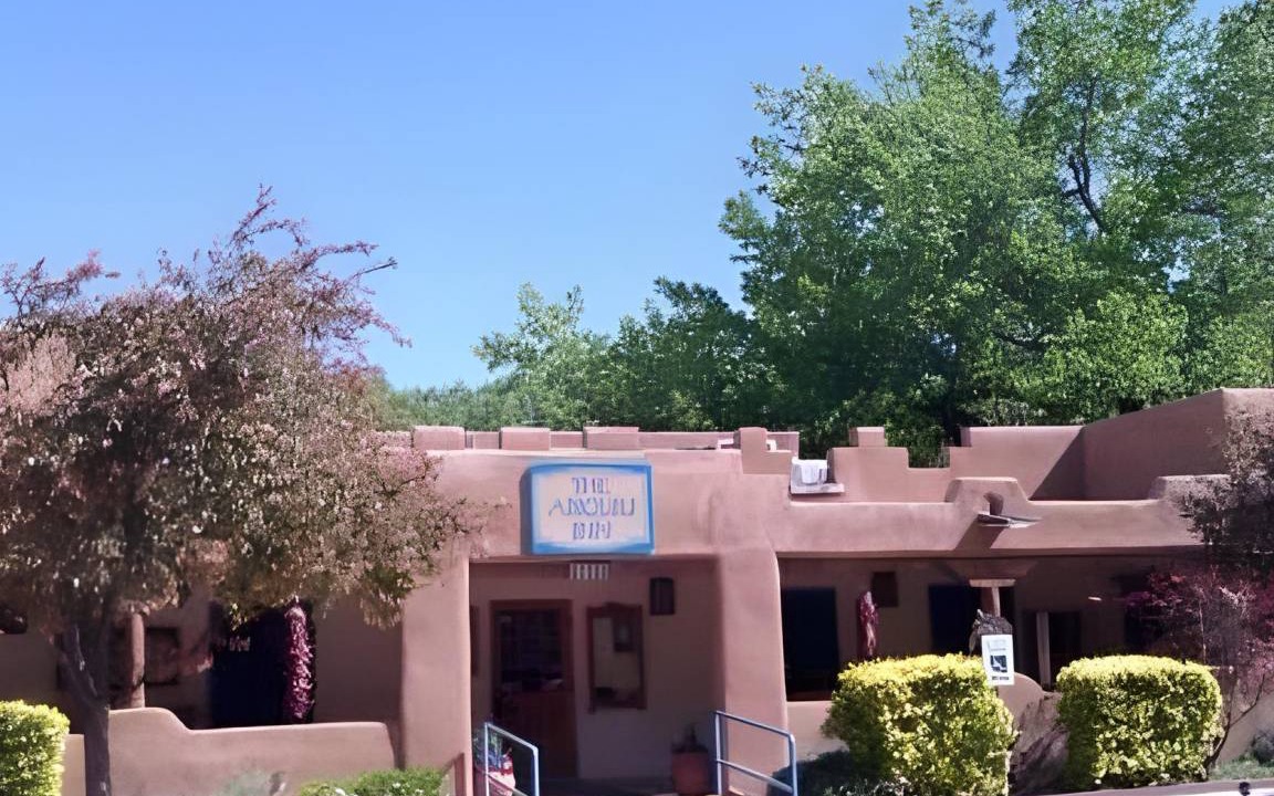 Abiquiu Hotel | 93 m² Hotel ∙ 2 bedrooms ∙ 6 guests