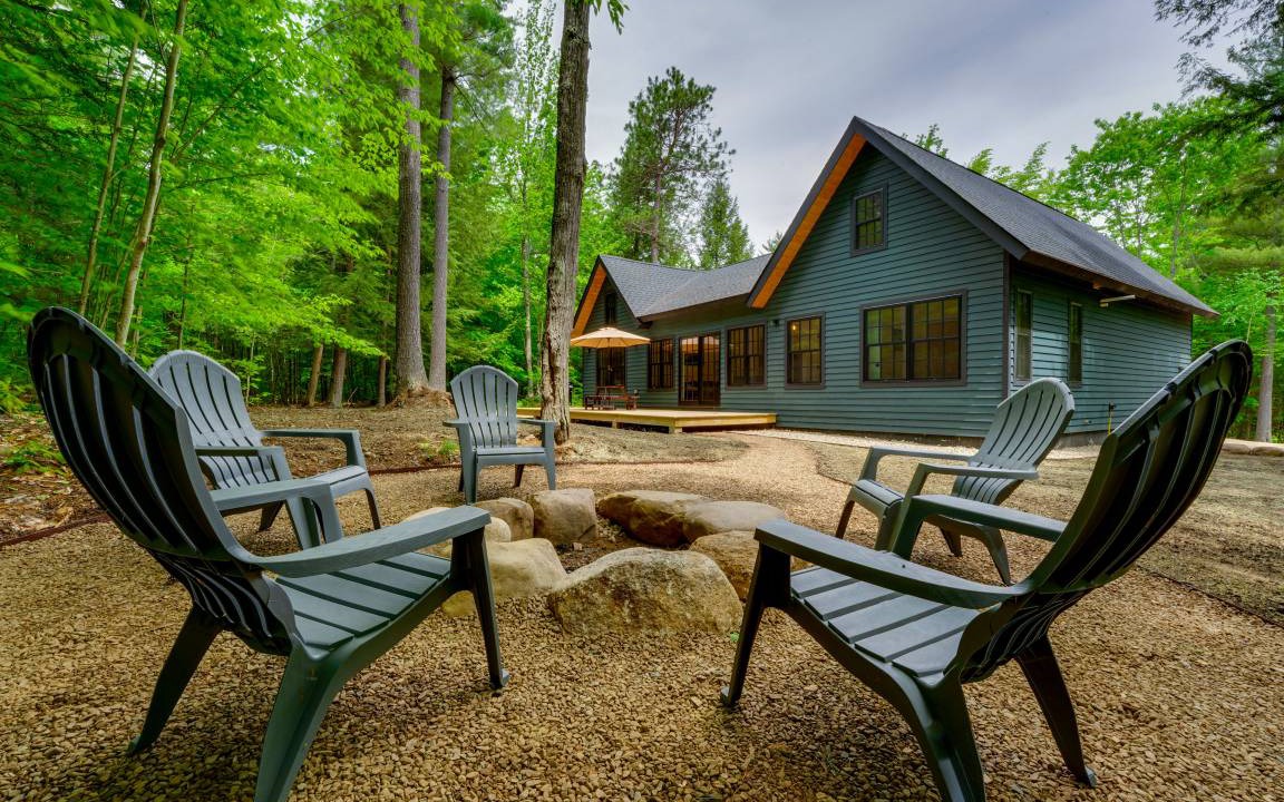 North Pole House | 97 m² House ∙ 3 bedrooms ∙ 5 guests
