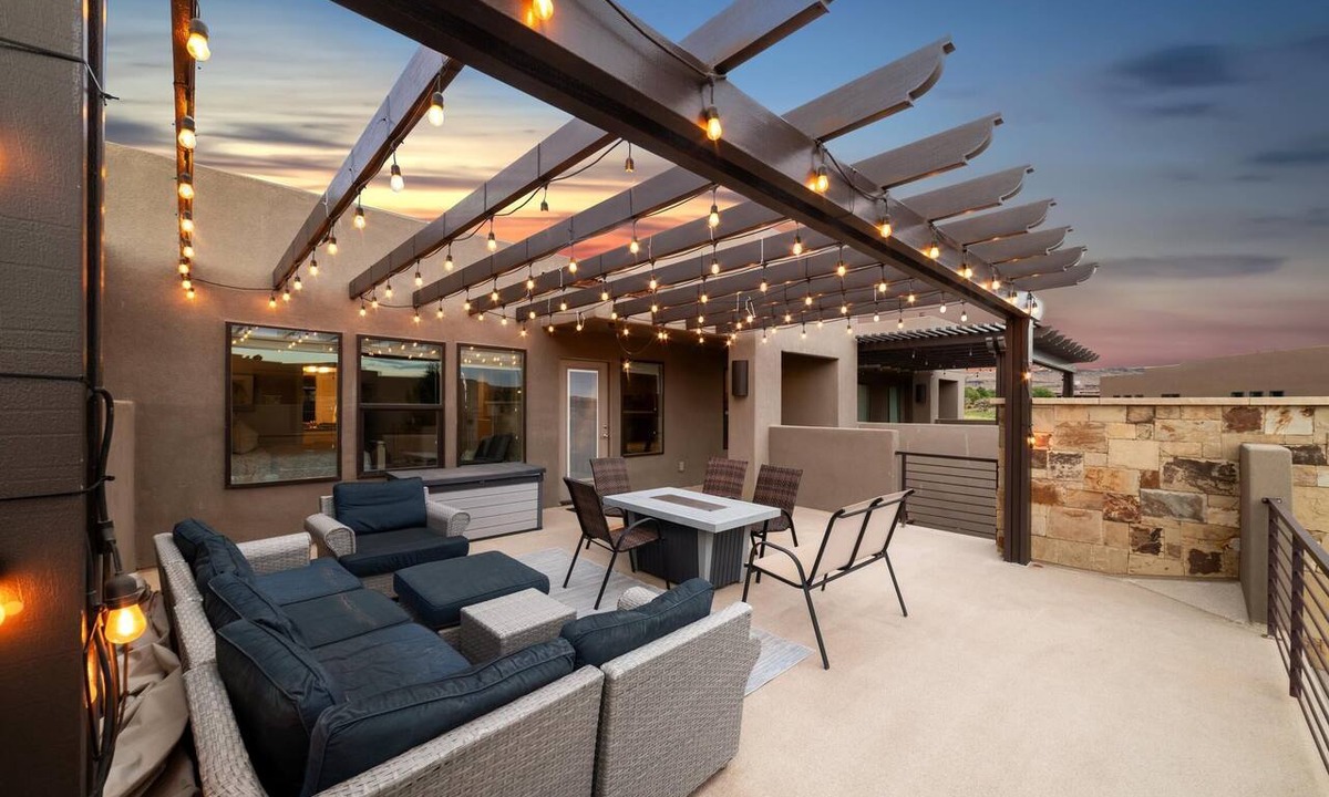 St. George Villa | A Gathering Place
