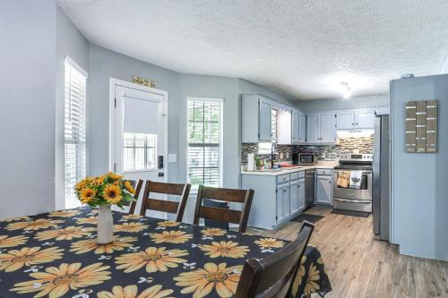 Murfreesboro House | Above-Ground Pool & Backyard at Murfreesboro Home!