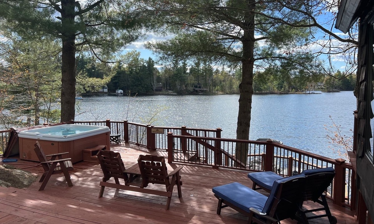 Town of Hermon Cottage | Adirondack Area Trout Lake Waterfront Cottage, Hot Tub, Pontoon Boat, Upstate NY