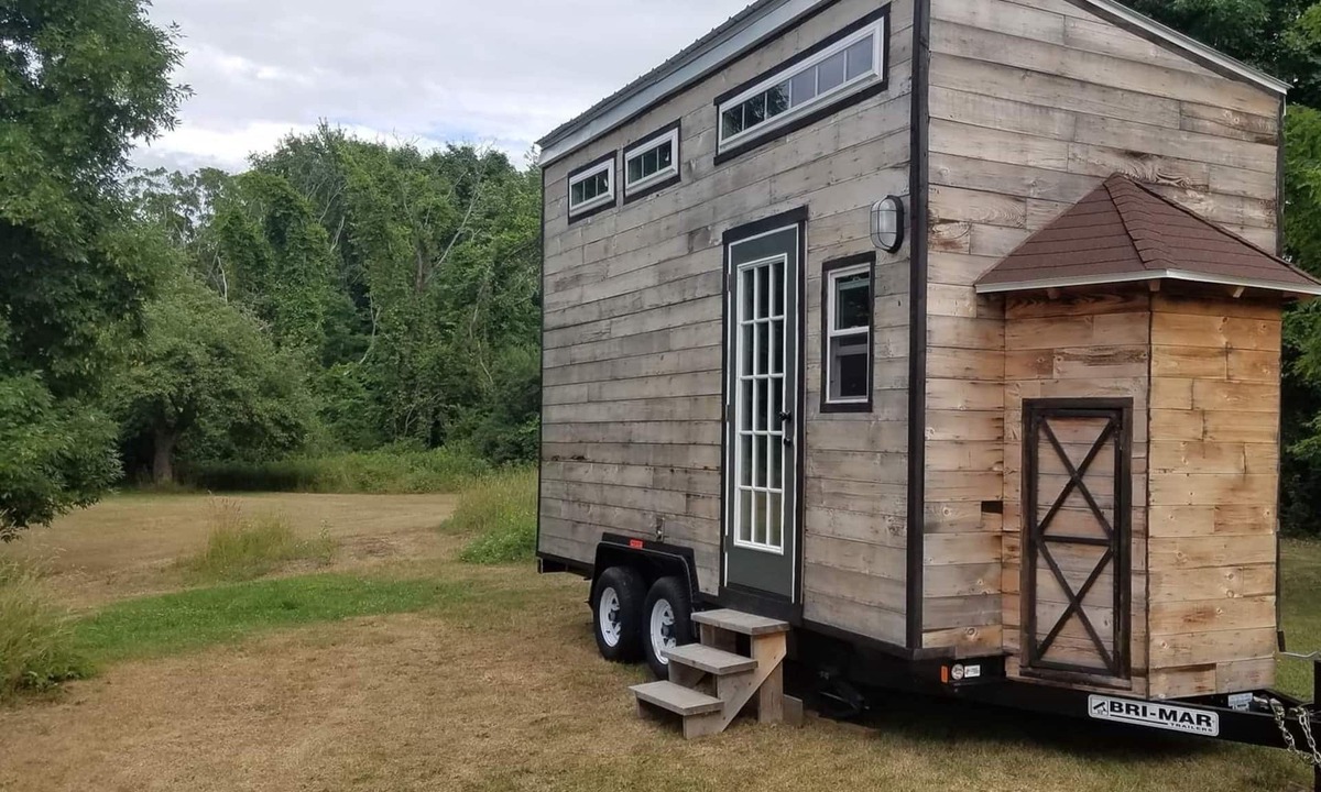 Canton House | AdirondackCountryLiving cedar tiny house experience-3 min to SLU, 15 to Clarkson