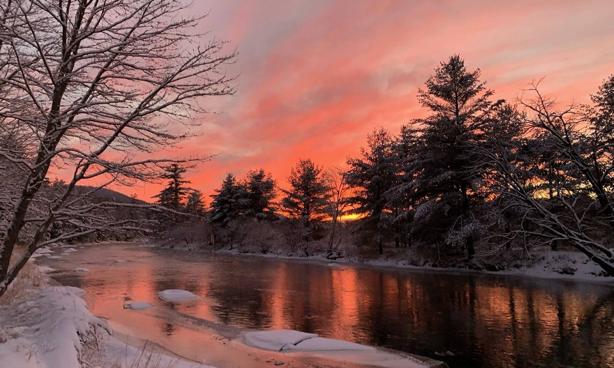 Jay Ski Chalet | ADK Riverfront Home - Ski Whiteface, Near Lake Placid