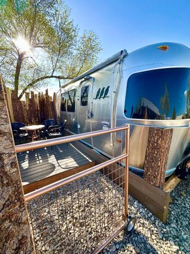 Taos Other | Airstream DeLuxx - LUXX Glamping Taos NM