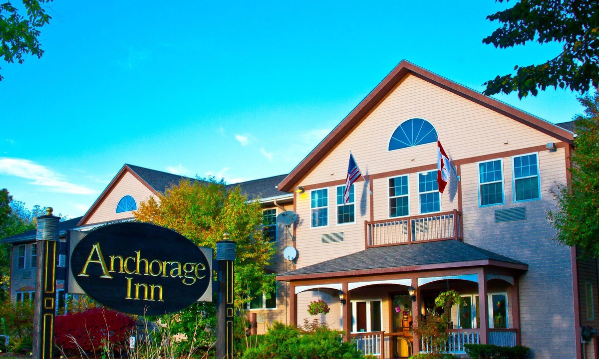 South Burlington Hotel | Anchorage Inn
