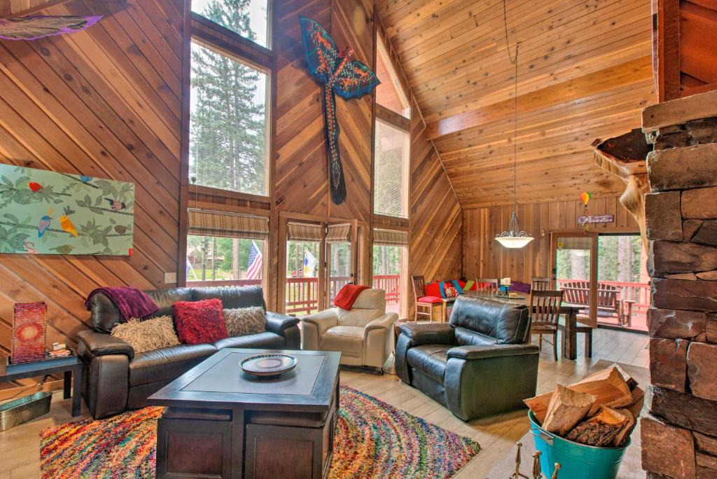 Angel Fire House | Angel Fire Cabin Hot Tub, Fire Pit and Trail Access