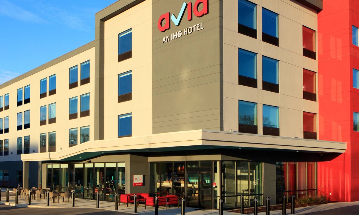 Fort Wayne Hotel | avid hotel Fort Wayne North by IHG