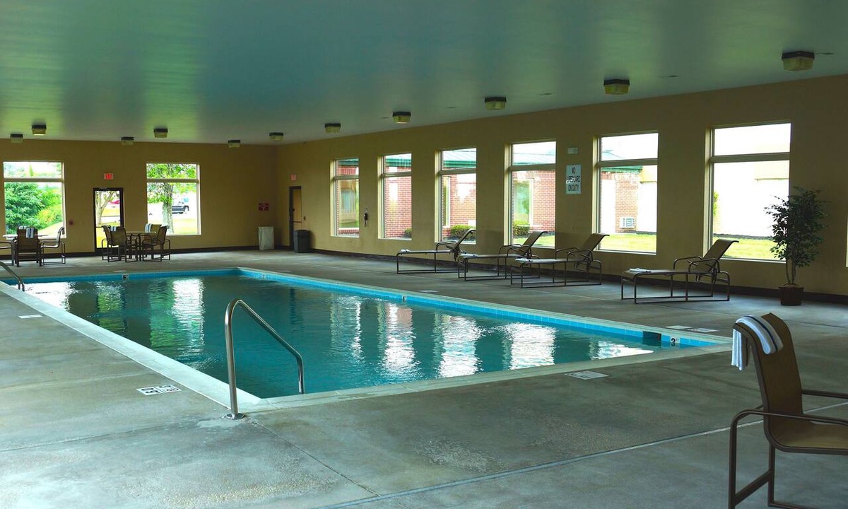 Richmond Hotel | Baymont by Wyndham Richmond KY