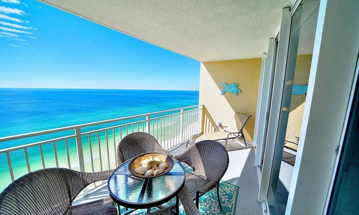 Panama City Beach Condo | Beachfront condo. Stunning views. VERY NEAR Pier Park. Perfect for families.