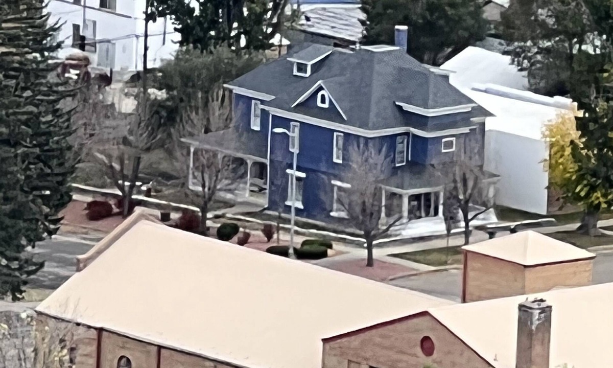 Raton Bed & Breakfast | Beautiful 1894 B&B. Sleeps up to 13 Contact for whole property!