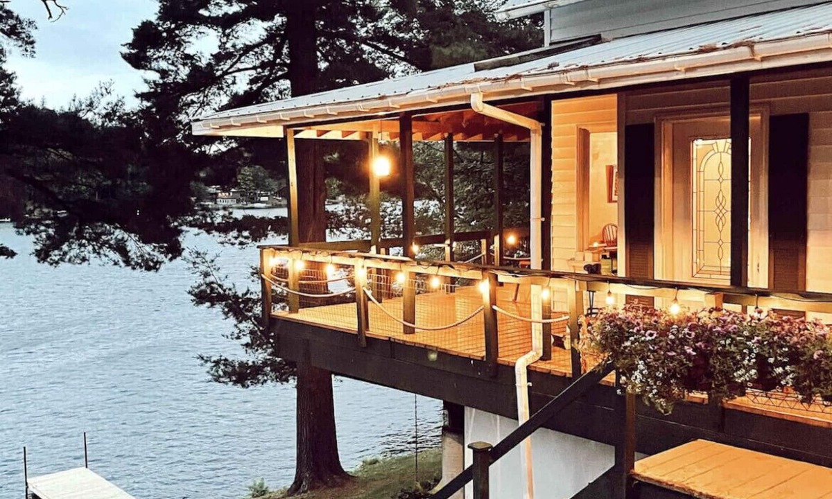 South Colton Cottage | Beautiful Adirondack Region Lakefront Cottage