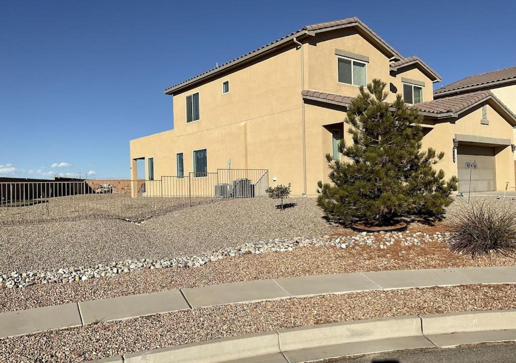 Ranchito House | Beautiful house in nice Rio Rancho New Mexico neighborhood