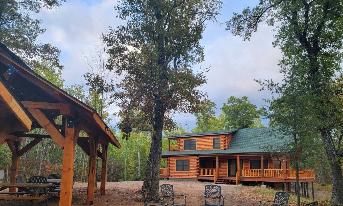 Webb Lake Cabin | Beaver Dam Lodge