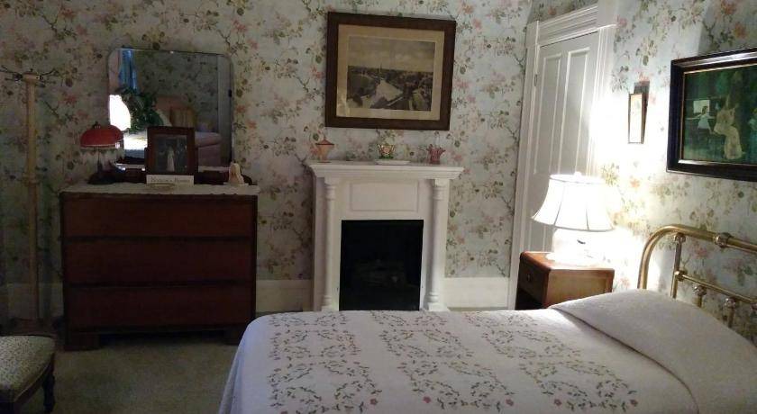 Websterville Bed & Breakfast | Bed and breakfast ∙ 2 guests