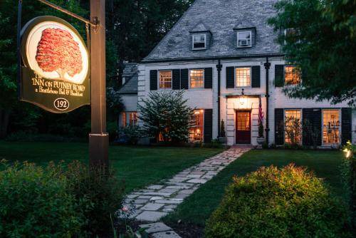 Brattleboro Bed & Breakfast | Bed and breakfast ∙ 3 guests