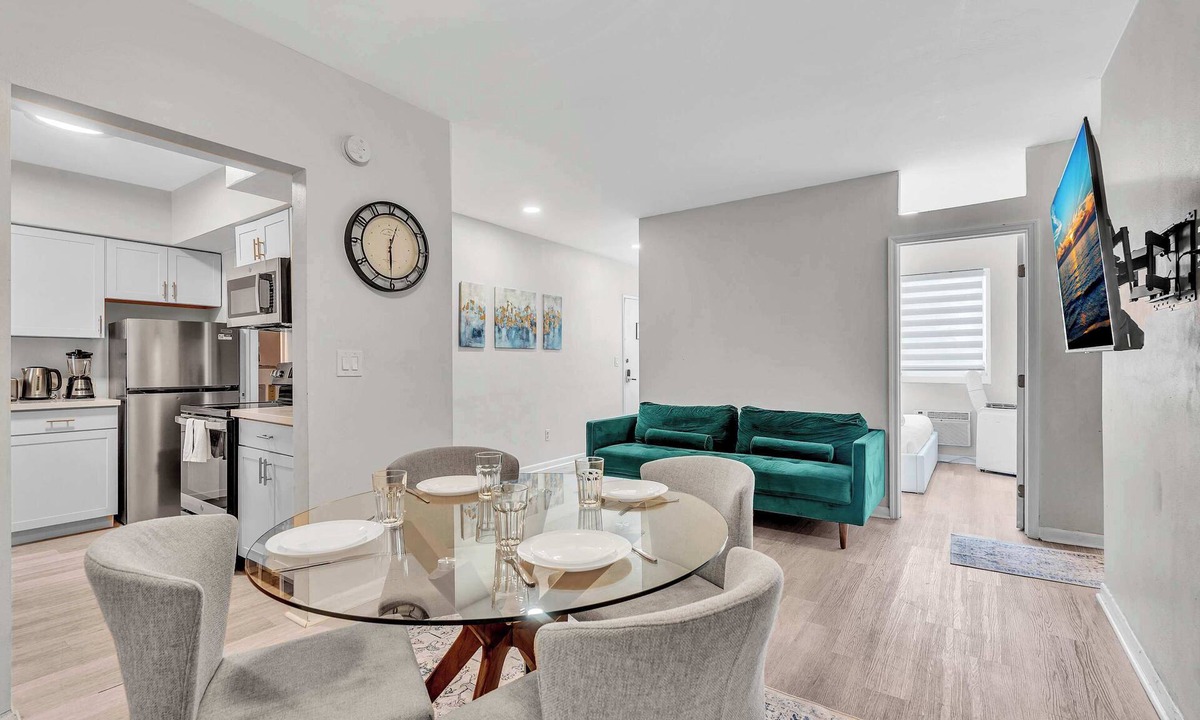 Bay Harbor Islands Apartment | Biscayne Passage | Family 2BR Retreat