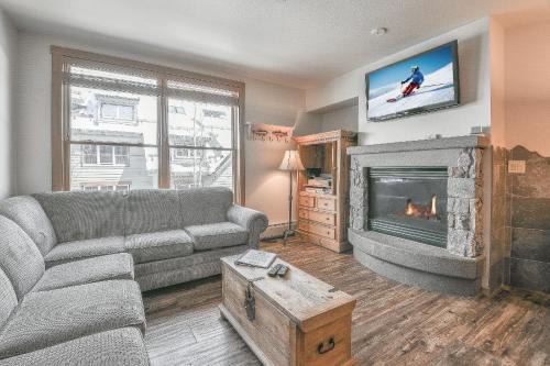 River Run House | Black Bear 8052 by SummitCove Lodging in Colorado