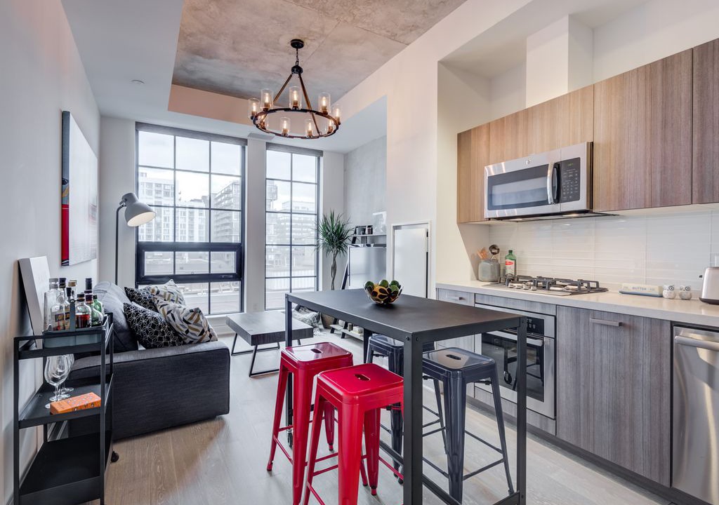 Fashion District Condo | ✨ Bright & Sanitized Executive Loft in King West!