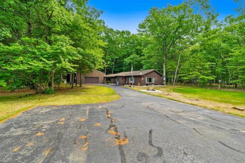 Lake Township House | Cardinal Cabin