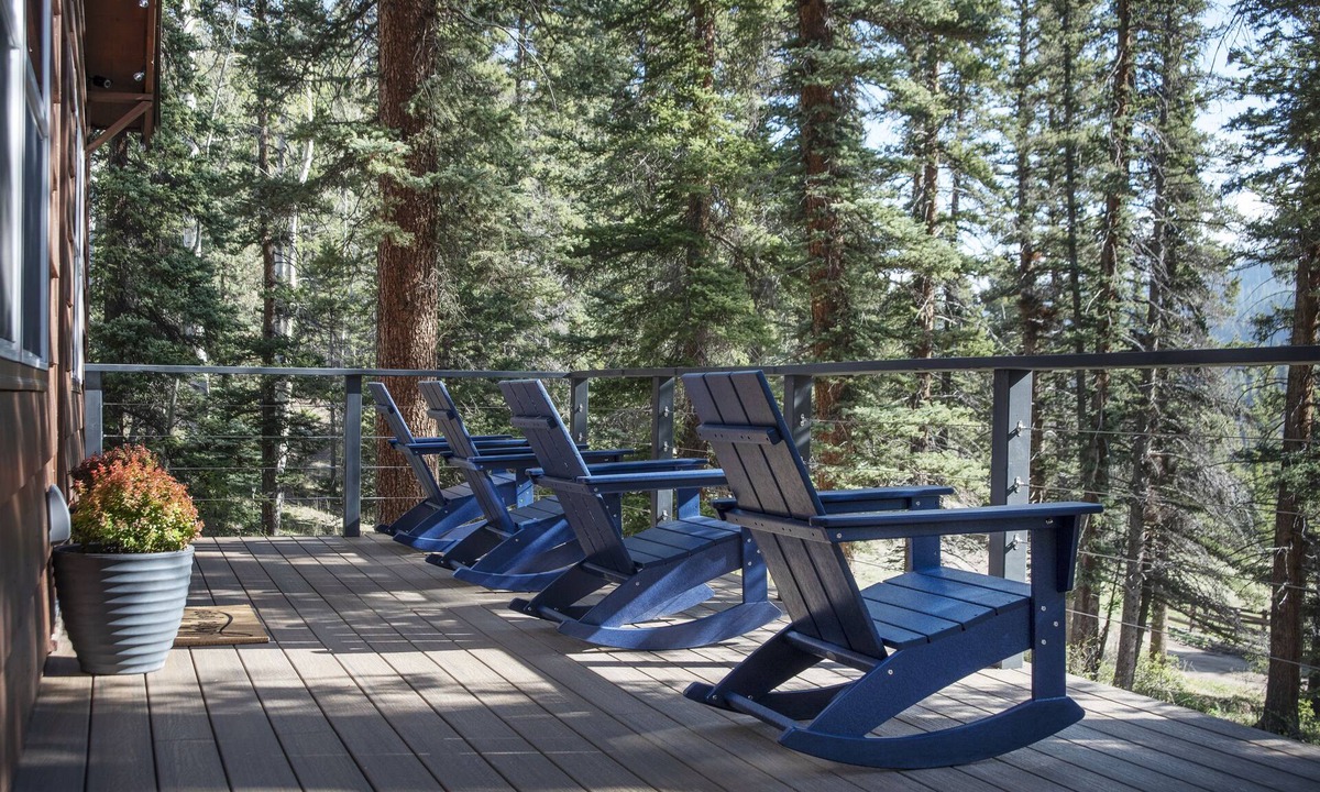 Taos Ski Valley Cabin | Carson Cabin: Modern + King Beds + Winter Retreat