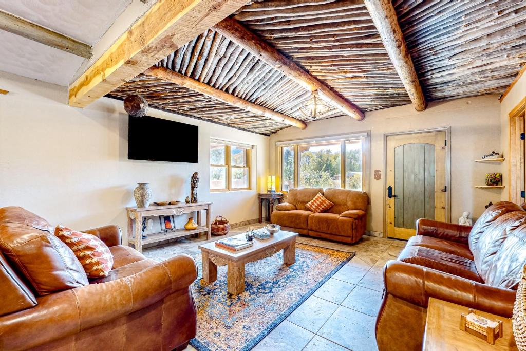 Arroyo Seco House | Casa de Rufina