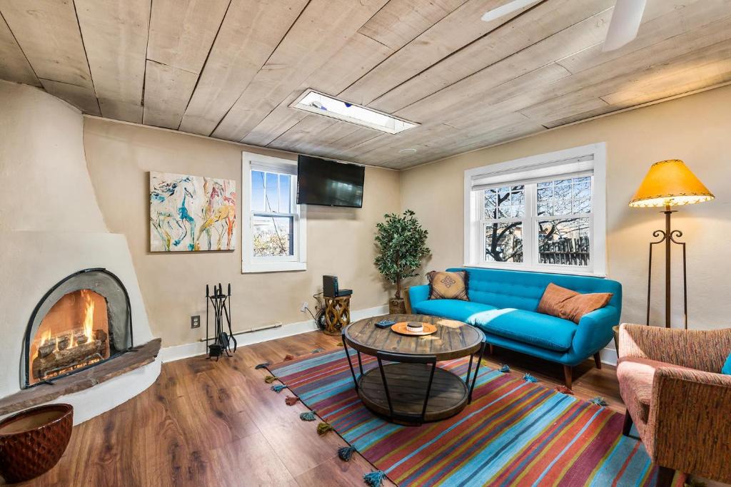 Casa Lola The Plaza Railyard | Downtown Santa Fe