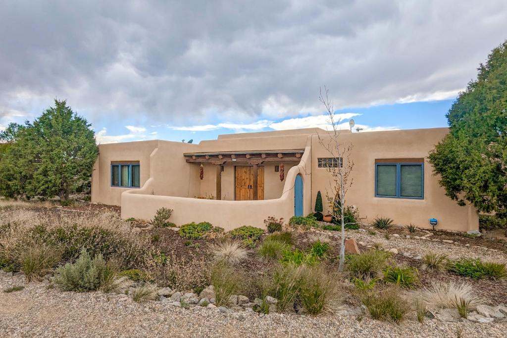 Taos House | Casa Luna